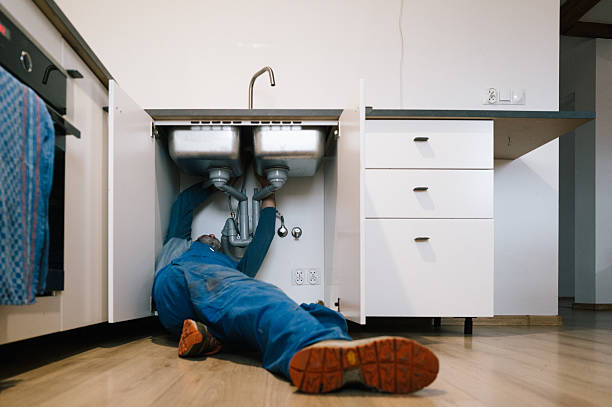 Professional Leak Detection technician working in Winfield, WV